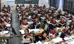 学生爆料吃瓜视频,学生爆料视频曝光惊人内幕