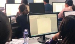 娱乐吃瓜酱大学找工作,求职路上的酸甜苦辣