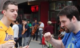 外国人在中国新闻爆料怎么办,如何应对与维权