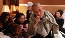 方丈爆料情感经历视频,一段段心路历程的真情流露